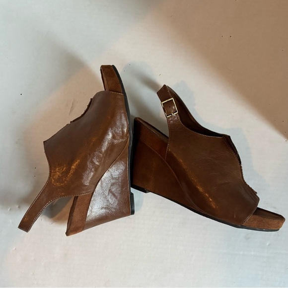 AEROSOLES Brown Open-Toe Mule Sandals with Chunky Heel and Adjustable Strap 7.5 - Picture 2 of 5